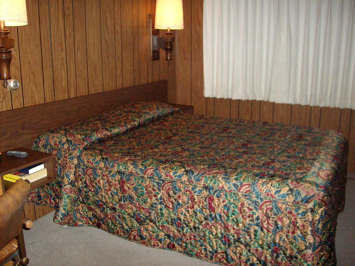 The Village Inn Motel & Restaurant Challis Extérieur photo