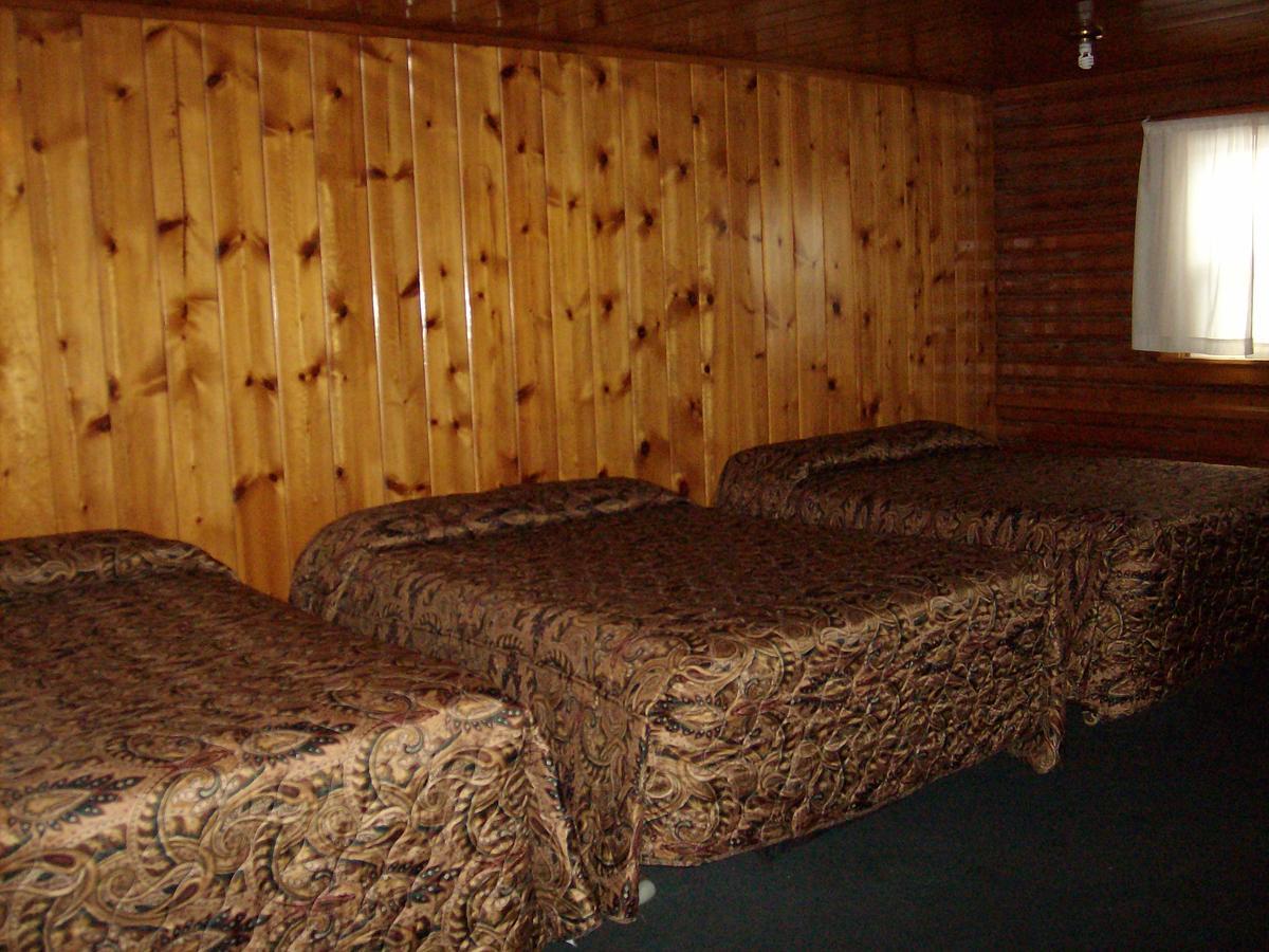 The Village Inn Motel & Restaurant Challis Extérieur photo