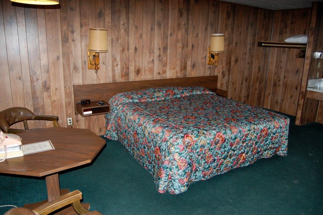 The Village Inn Motel & Restaurant Challis Extérieur photo