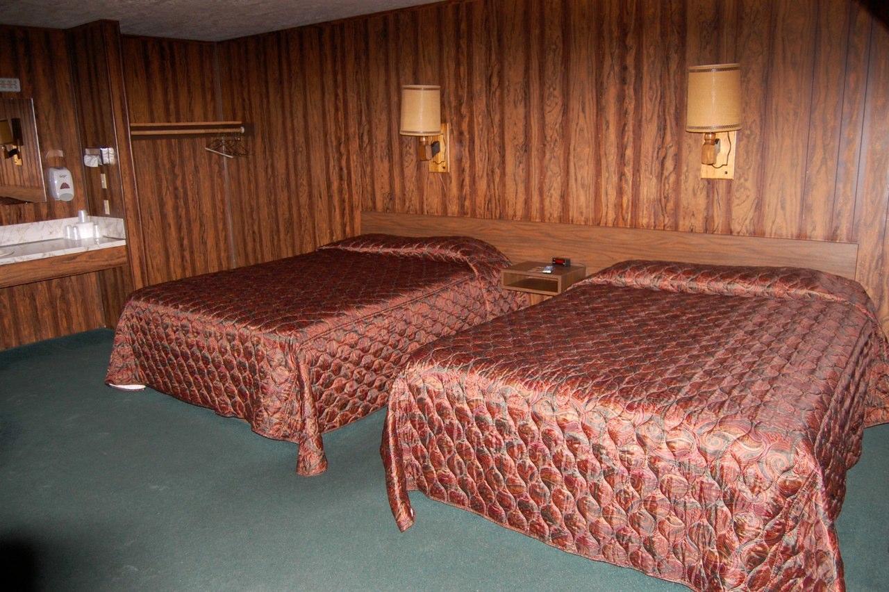 The Village Inn Motel & Restaurant Challis Extérieur photo
